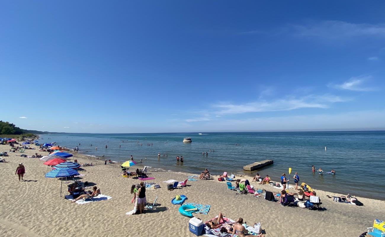 Photo de Weko Beach avec sable lumineux de surface