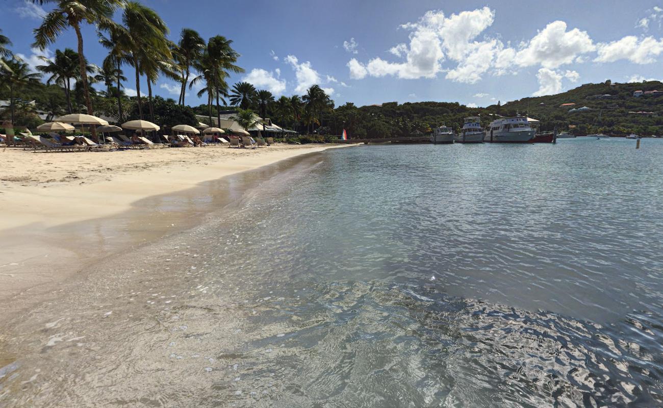 Photo de Great Cruz beach avec moyenne baie