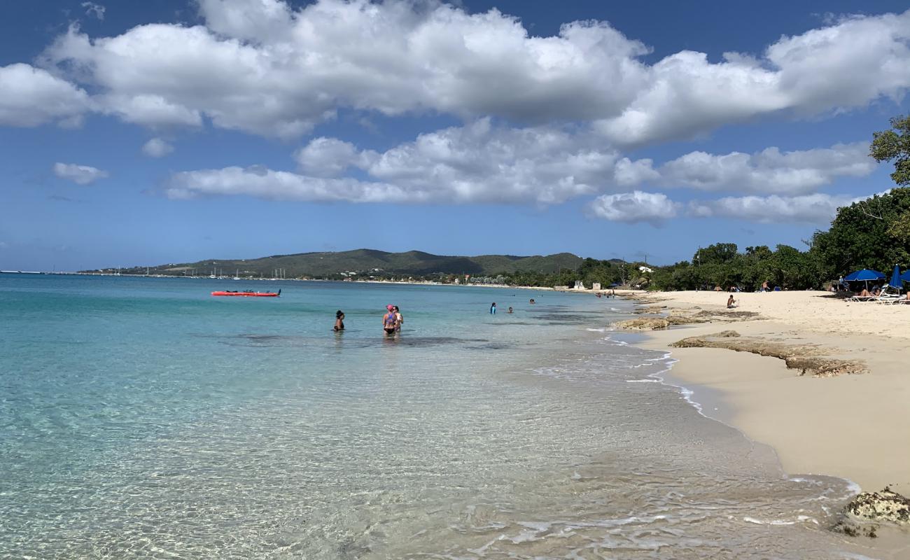 Photo de West beach avec sable beige de surface