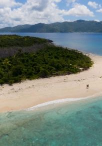 Sandy Cay Island