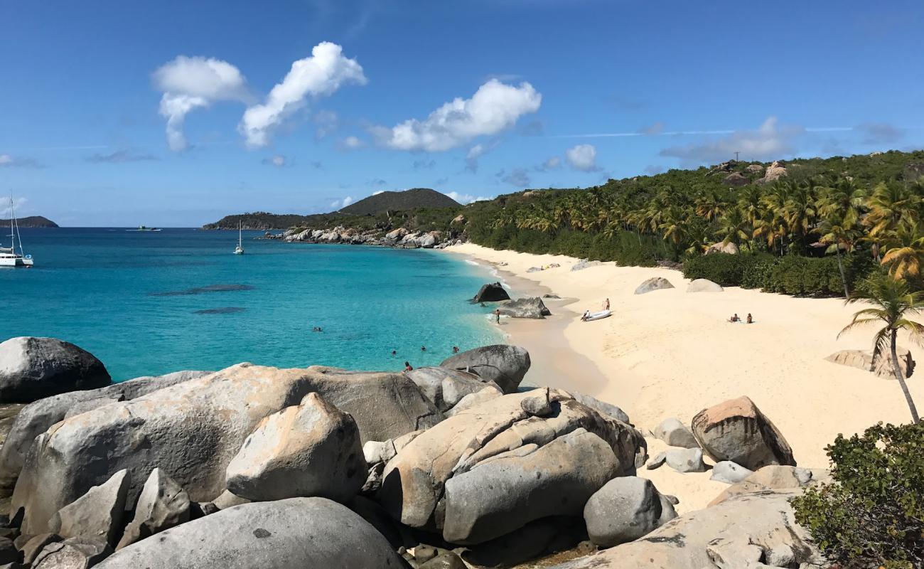 Photo de Plage Sol Y Sombra avec sable fin et lumineux de surface