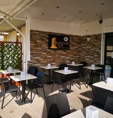 Dioscuri Cafe