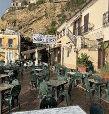 Moby Dick Ristorante - Pizzeria con forno a legna