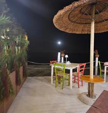 Sea'n Sun Lounge Bar-Restaurant