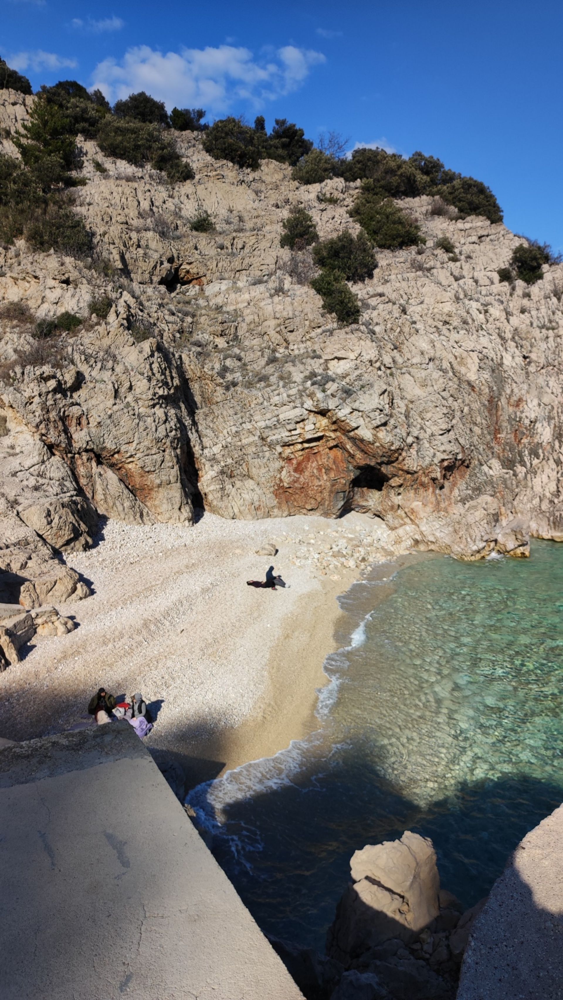 Photo de Klancac beach zone des équipements