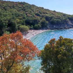 Photo de Stara Porozina avec plage sans baie