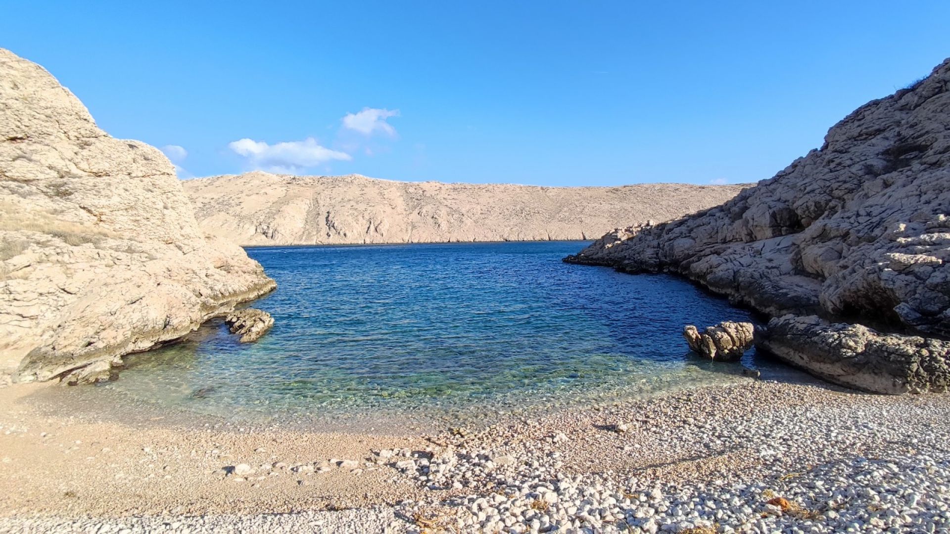 Photo de Gnjilova beach zone sauvage