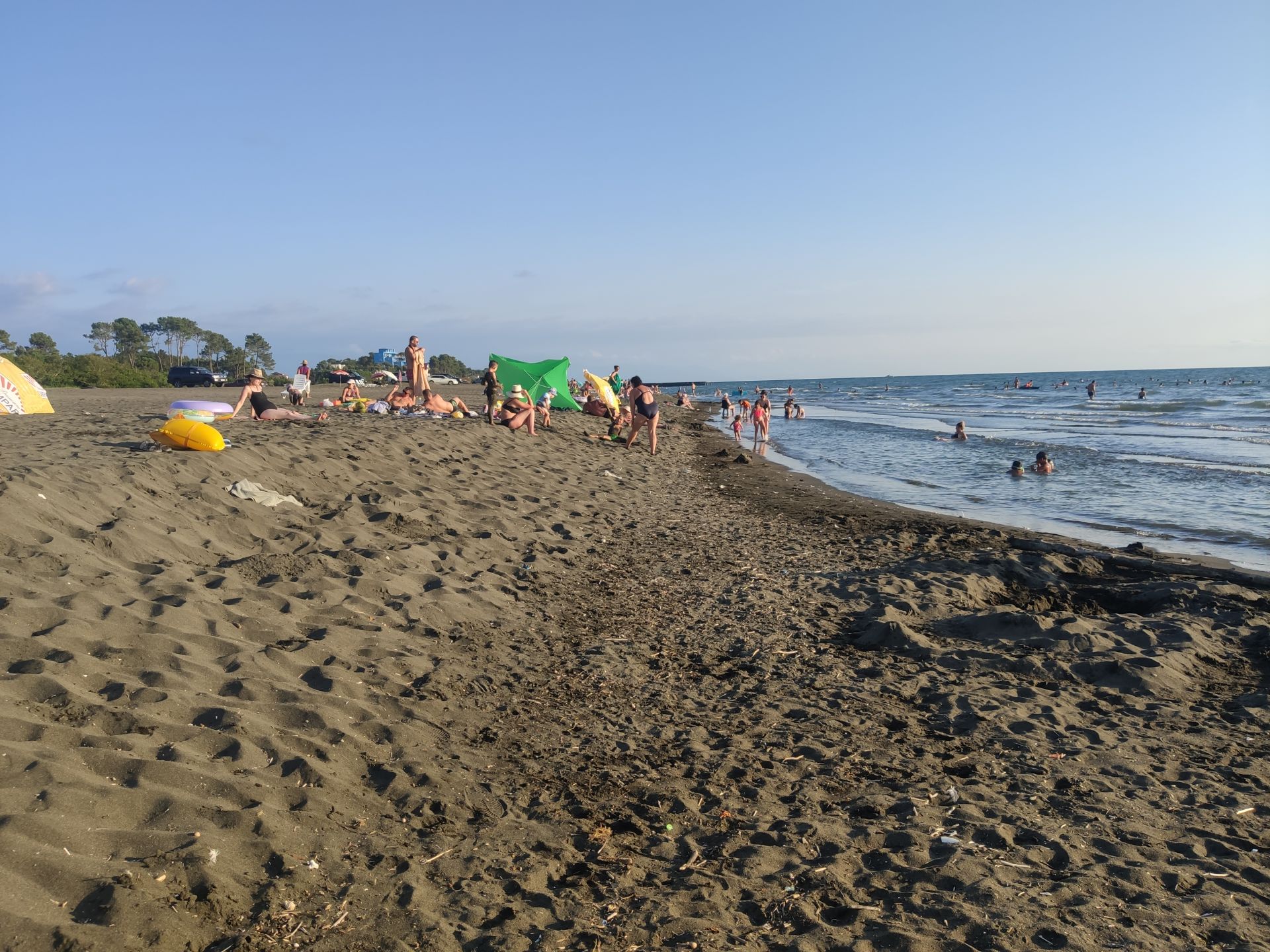 Photo de Ureki Nature beach - endroit populaire parmi les connaisseurs de la détente