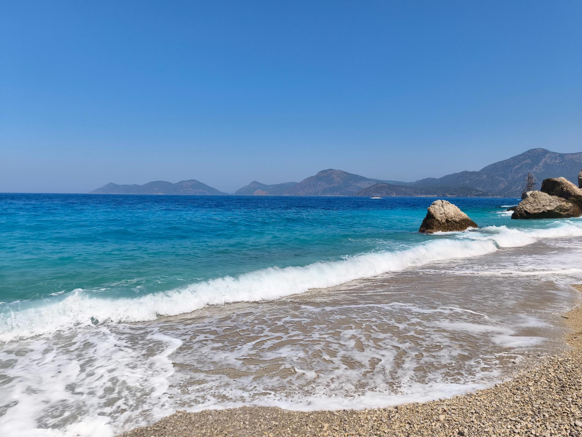 Photo de Blue Cave beach avec un niveau de propreté de très propre