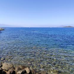Photo de Turgutreis beach II - endroit populaire parmi les connaisseurs de la détente