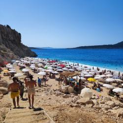 Photo de Kaputaş Beach et le règlement