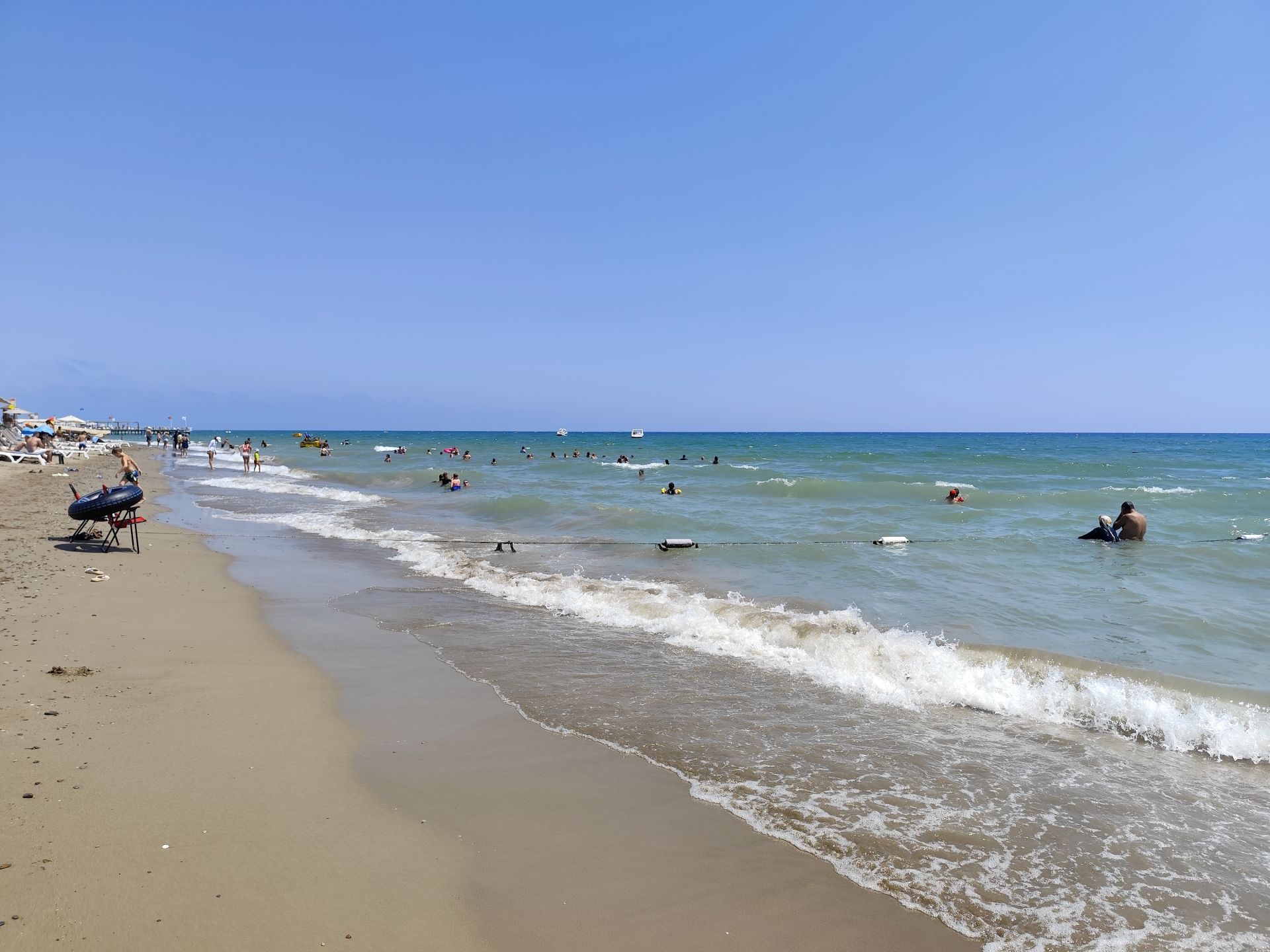 Photo de Belek Public beach - recommandé pour les voyageurs en famille avec des enfants