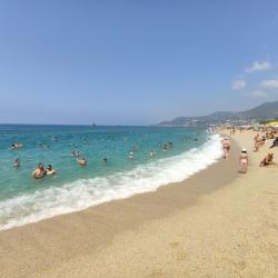 Photo de Plage de Damlatas avec plage spacieuse