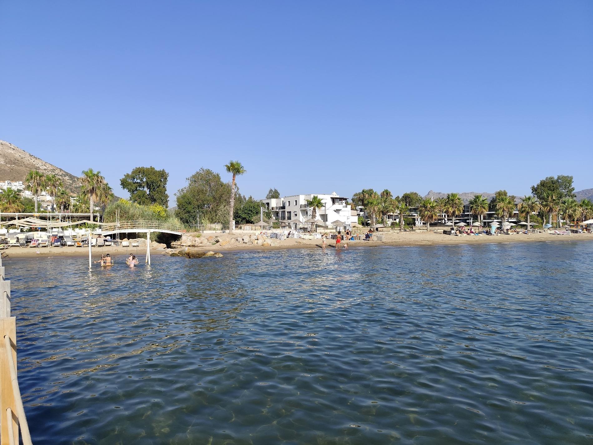 Photo de AVTA Tatil Koyu Iskelesi Plaji partie de la zone de l'hôtel