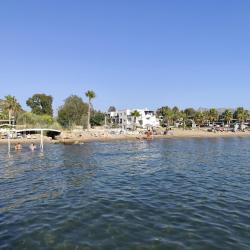 Photo de AVTA Tatil Koyu Iskelesi Plaji partie de la zone de l'hôtel
