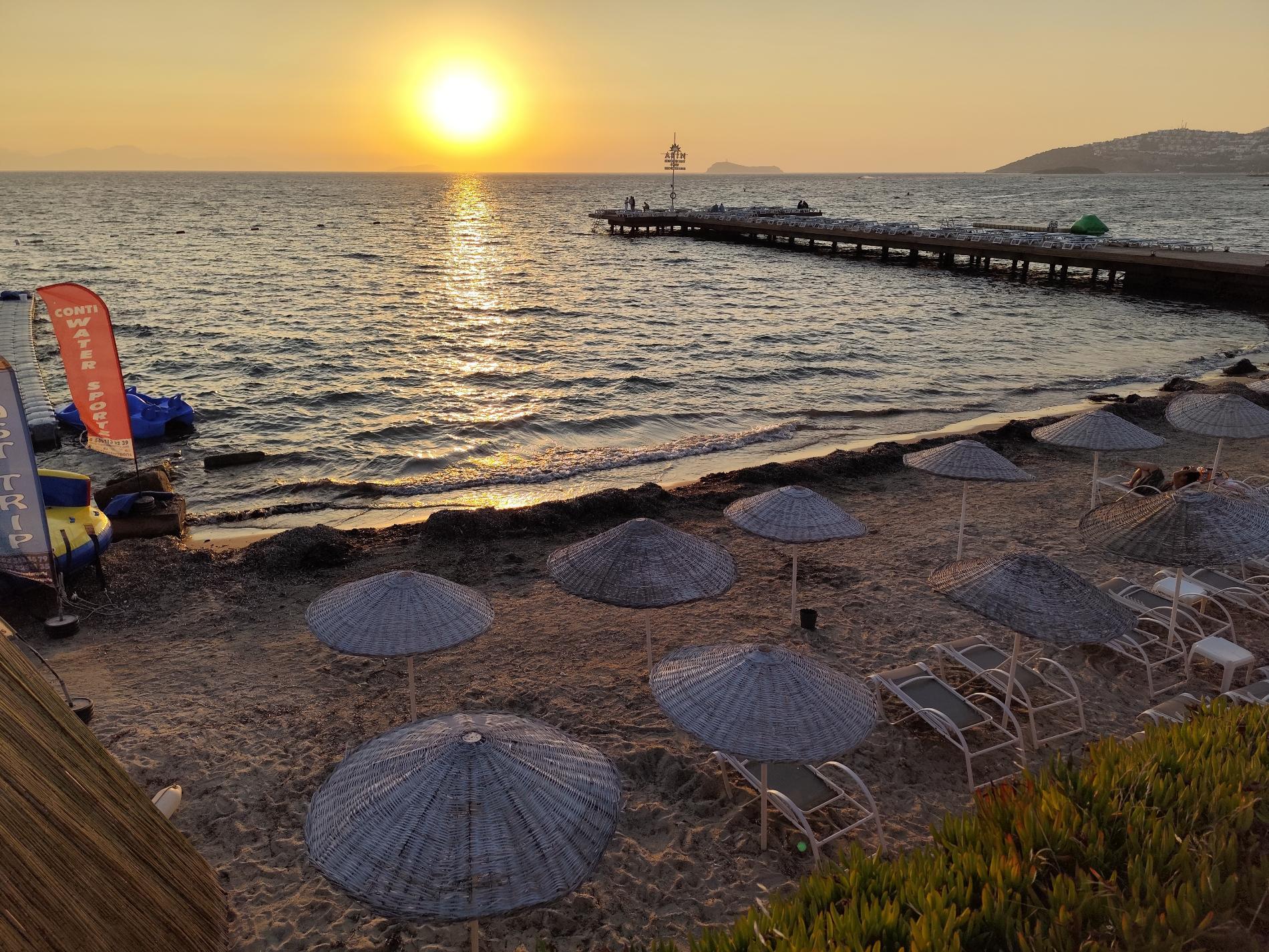 Photo de Arin Beach zone de l'hôtel